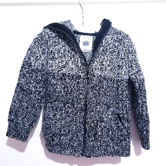 Zara knitted Sweater - Picture 1 of 5